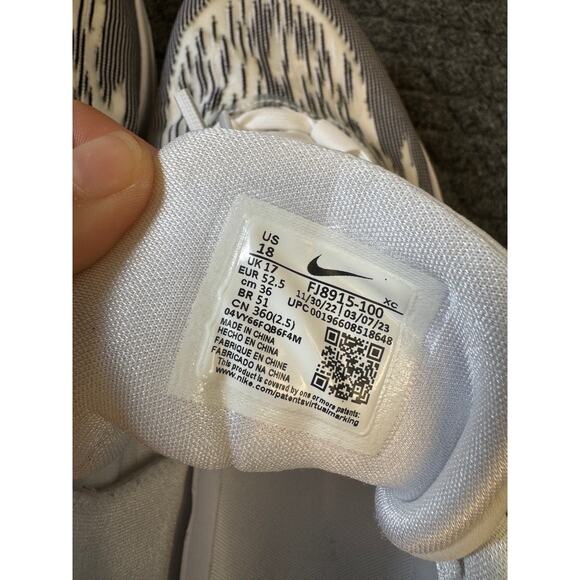 Nike Air NWT NWOB Zoom GT Cut 2 TB White Black Men’s Size 18 Sneaker FJ8915-100 - Picture 3 of 14